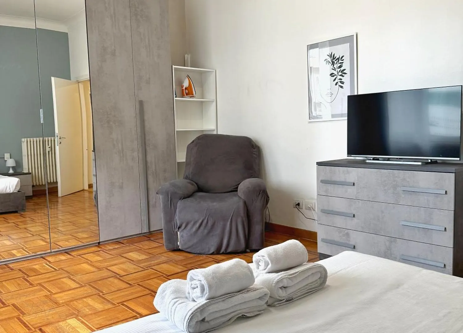 Apartment La Dolce Vita - Buenos Aires Milan Italy