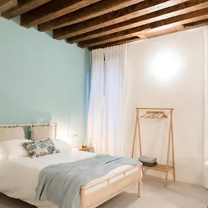 mirandolina-venice-exclusive-apartment.hotelslidodijesolo.com/